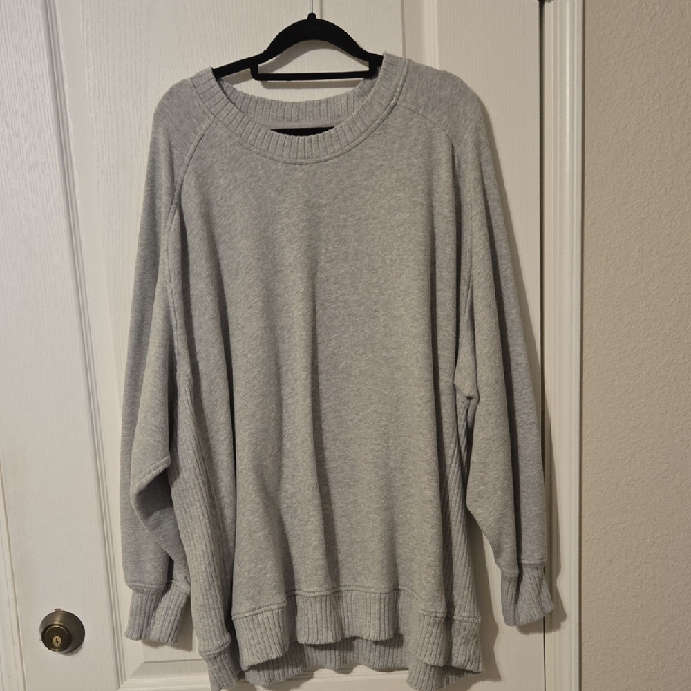 Aerie Light Gray Knit Sweater Oversized Xl